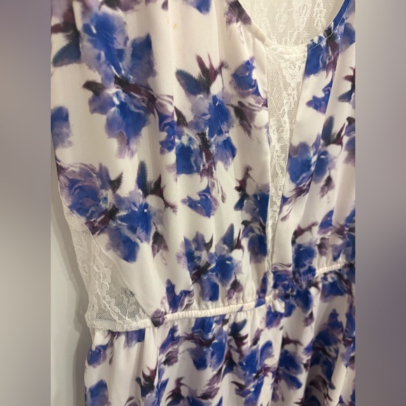 GUESS FLORAL LACE DRESS - Picture 3 of 6